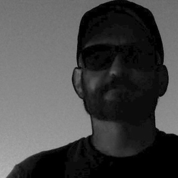 Meet your Posher, Kevin - Picture 1 of 1